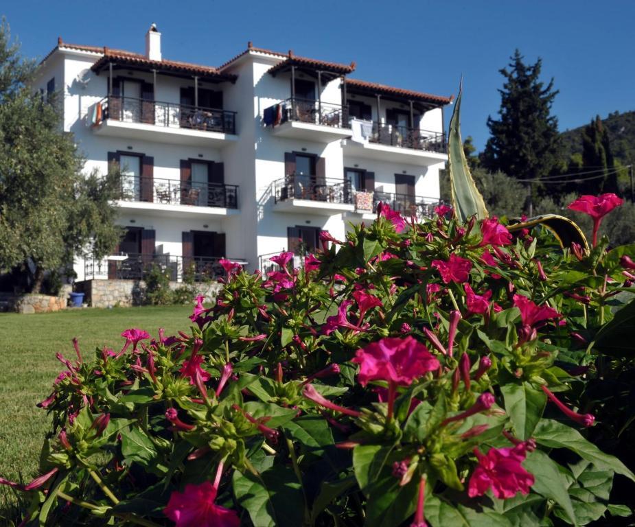 Mando Beachfront Stafylos Luaran gambar